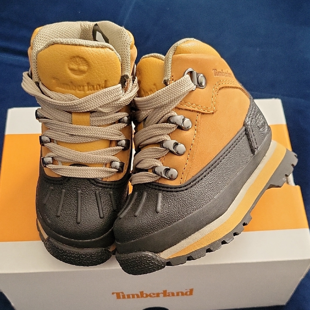 Timberland Baby Brown and Tan Boots Sz. 5